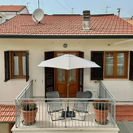 Villino Anna Viareggio